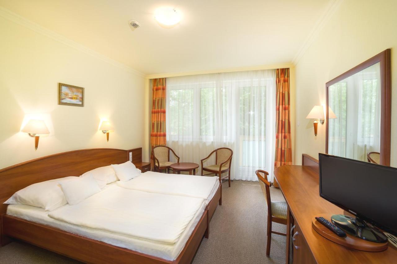 Hungarospa Thermal Hotel Hajduszoboszlo Bagian luar foto